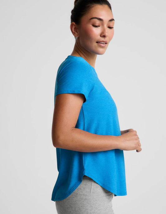 Featherweight On the Down Low Tee by Beyond Yoga | Malibu Lagoon Heather