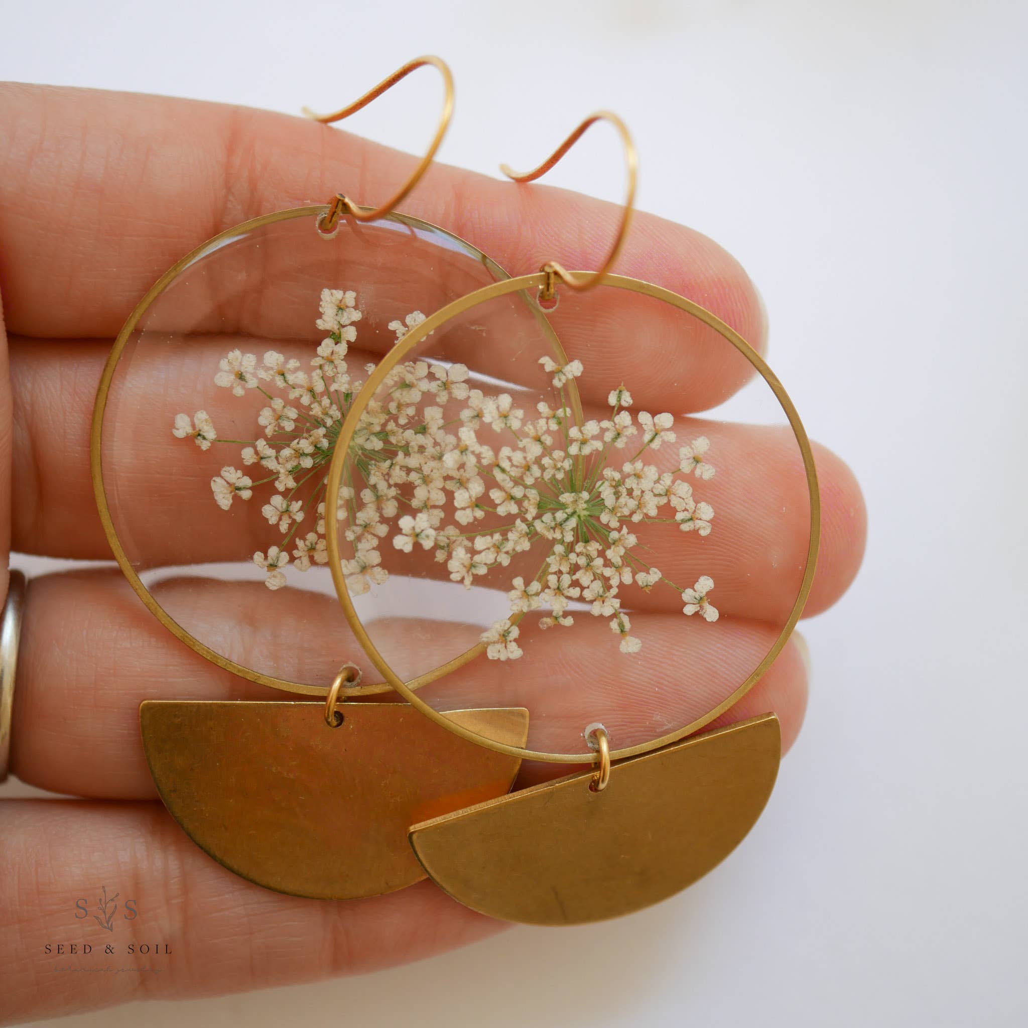 Phase Earrings: Daisy - Zen&Zip