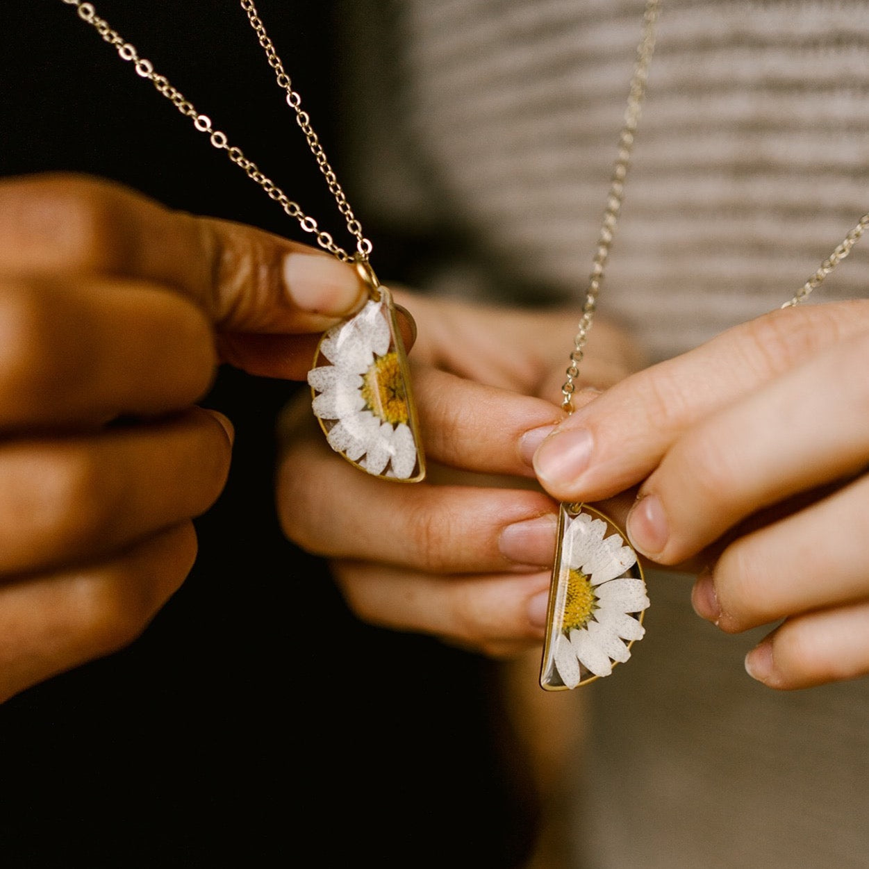 Friendship Necklace Set - Daisy