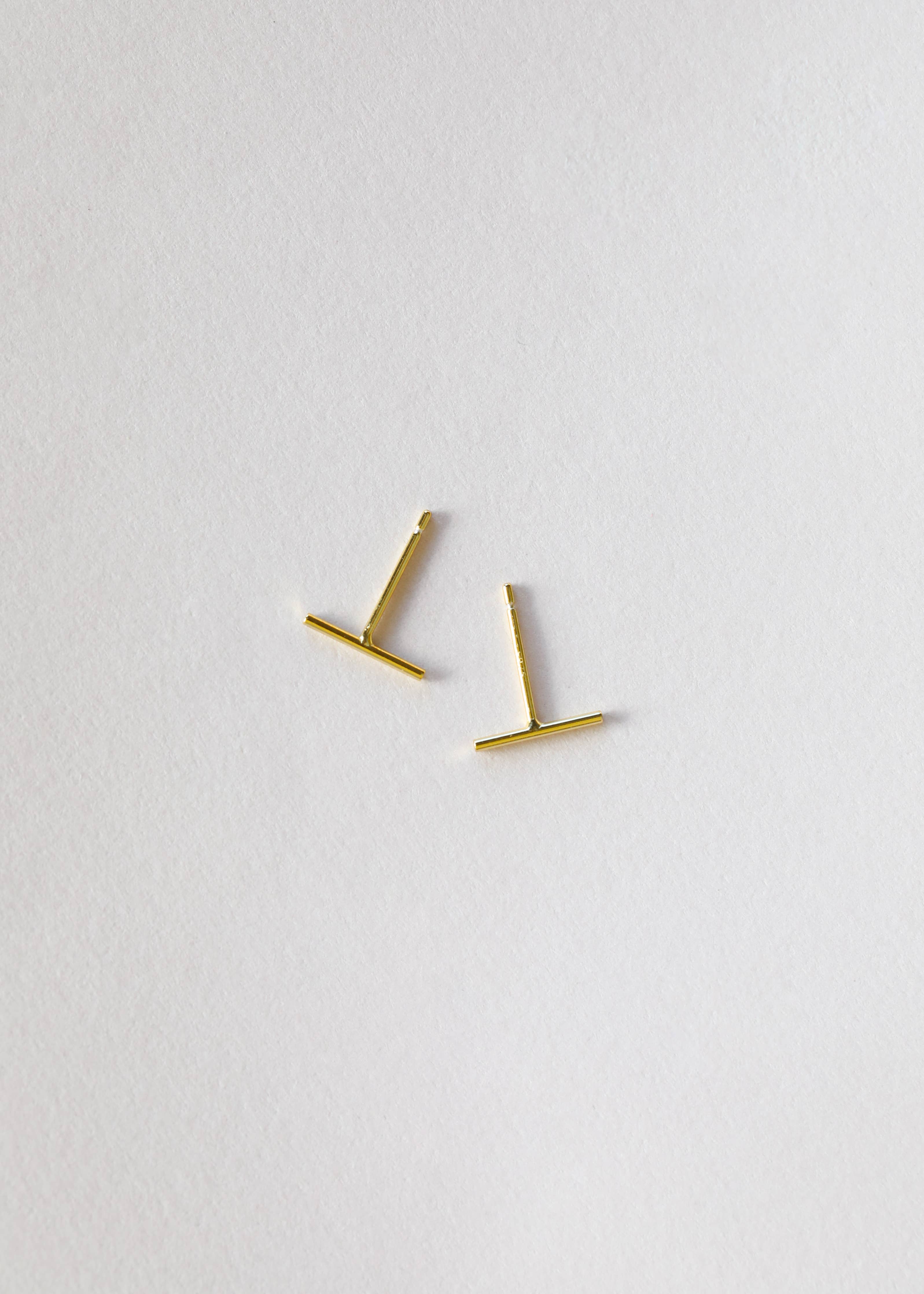 Minimalist - Bar - Gold Earrings