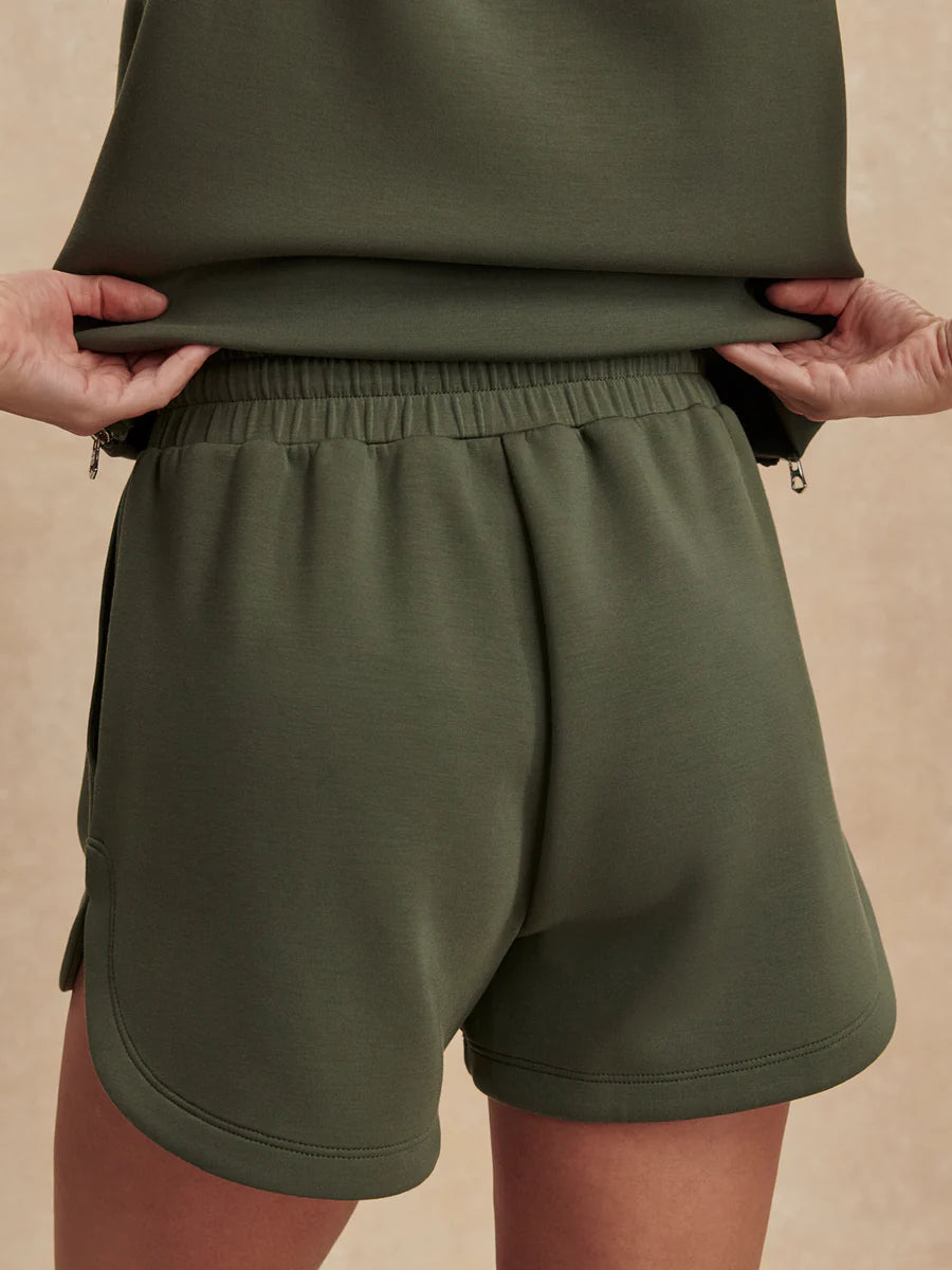 Coulter High Rise Short 3.5 by Varley | Thyme