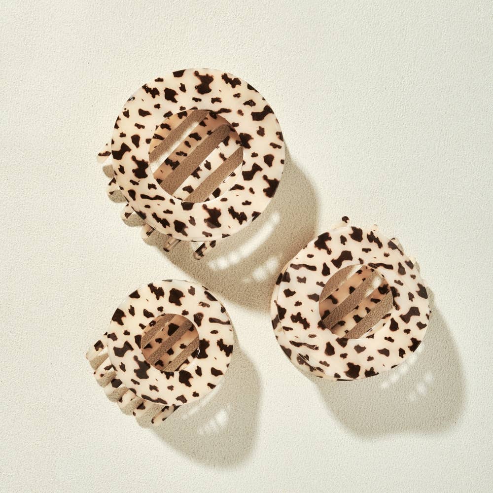 Blonde Tortoise Small Flat Circle Hair Clip