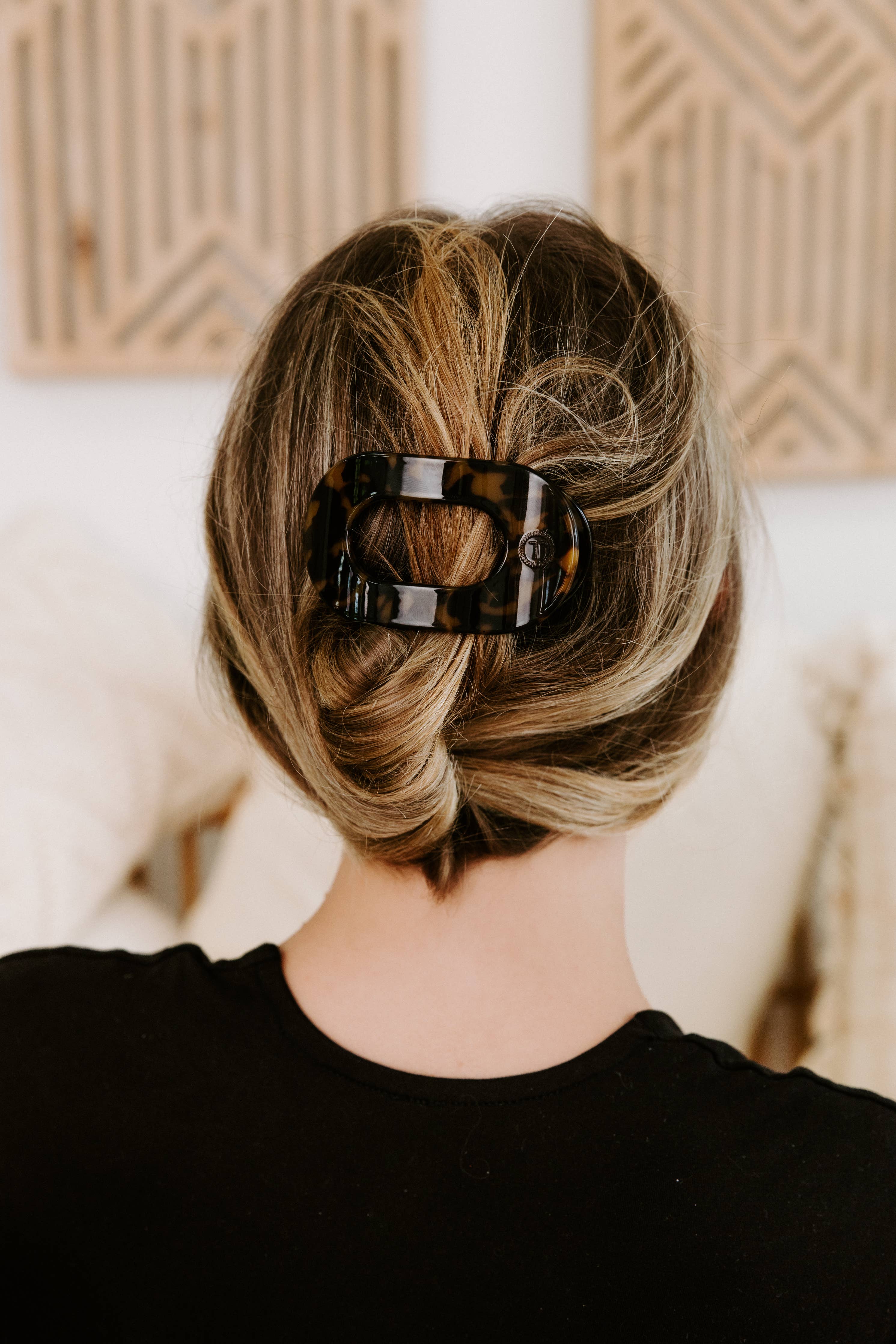 Tortoise Small Flat Round Clip - Zen&Zip