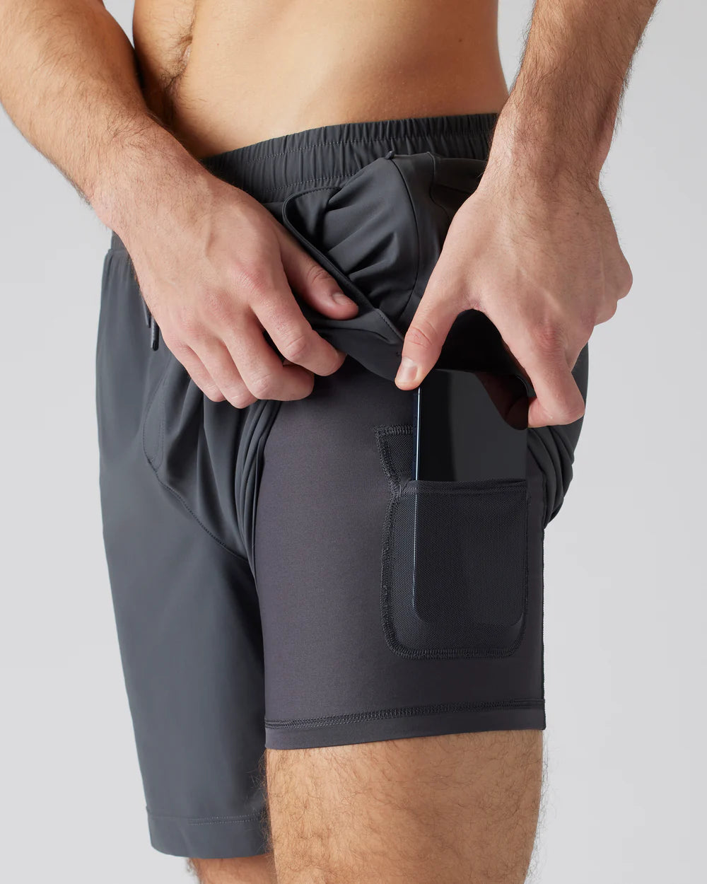 7” Pursuit Short Lined by Rhone | Asphalt