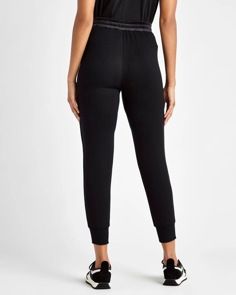 Supersoft Bliss Jogger Black