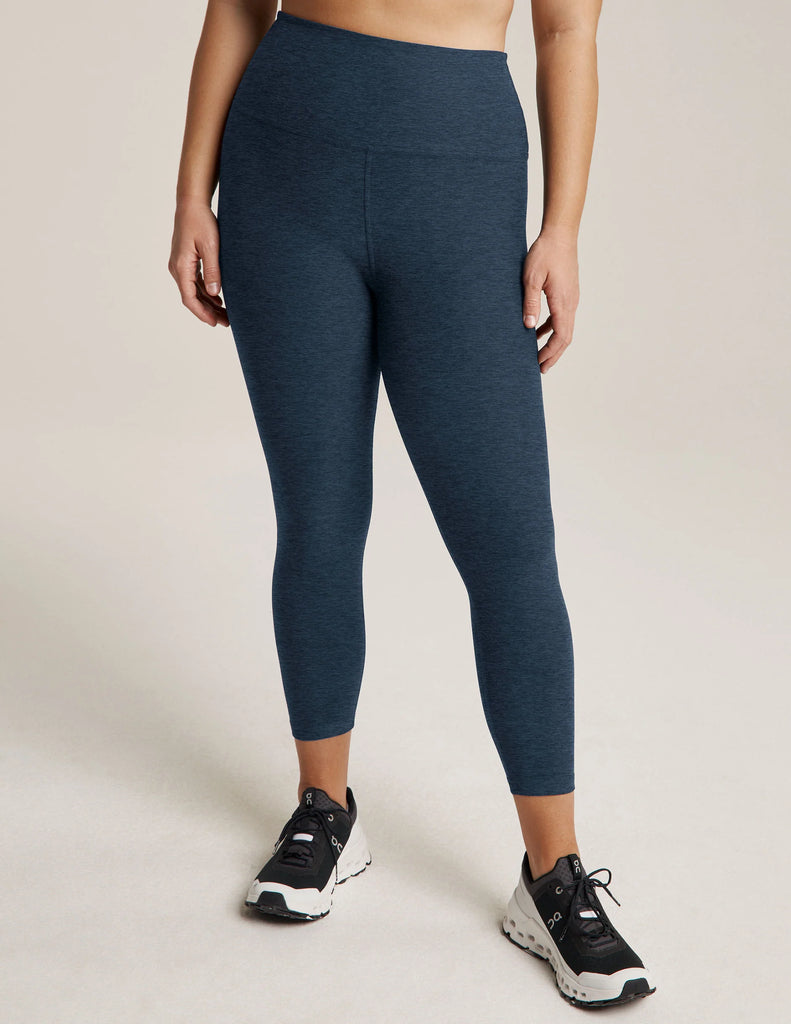 Spacedye Walk and Talk HW Capri Legging Nocturnal Navy