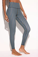 Nirvana Lotus Legging by Spiritual Gangster | Black