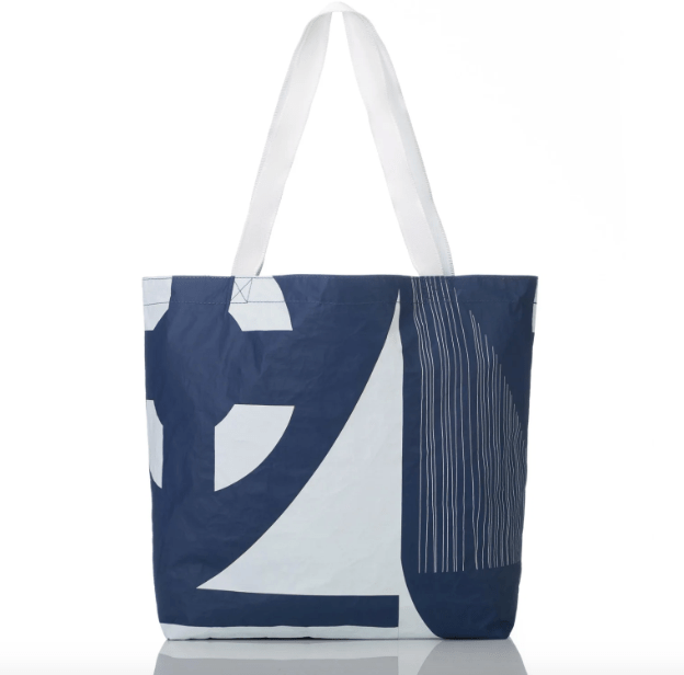 Dockside RVS Tote by Aloha Collection | White/Navy