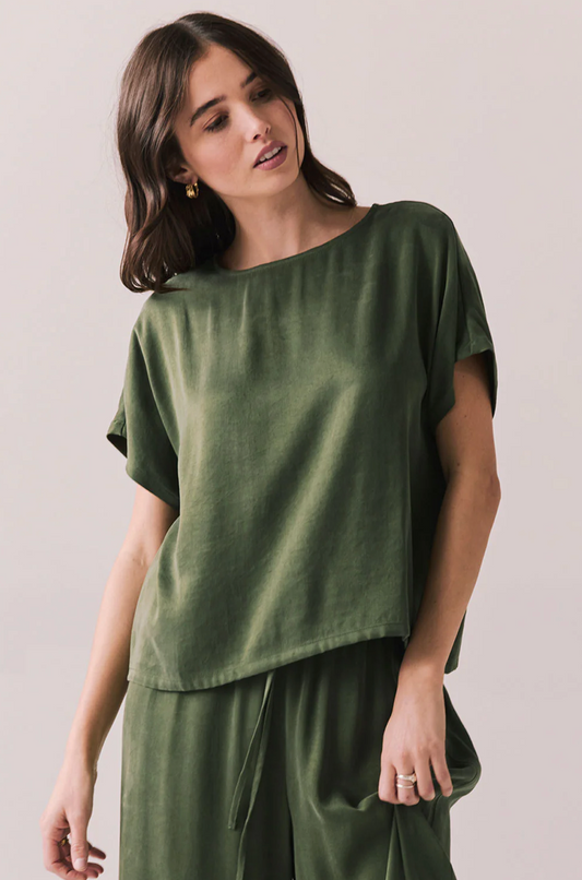 Davis Tee by Chaser | Bronze Green