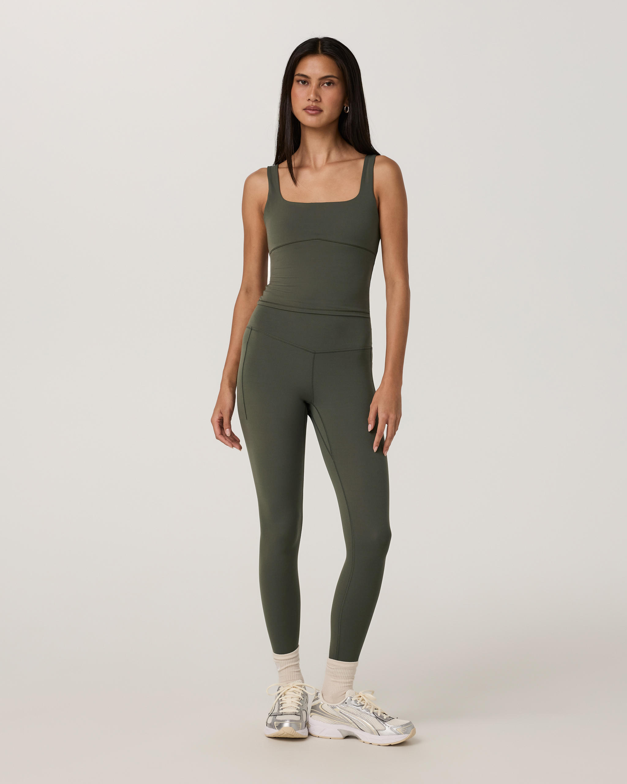 AllTheForm Support Tank in Army, full look