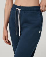 Performance Jogger in Blue Coast Heather, pocket detail