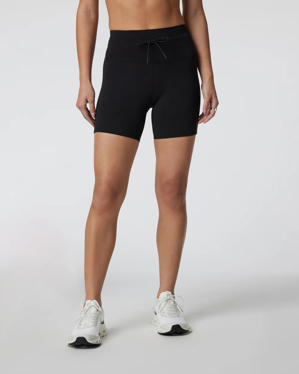 All the Form Short 6” by Vuori | Black - Zen&Zip