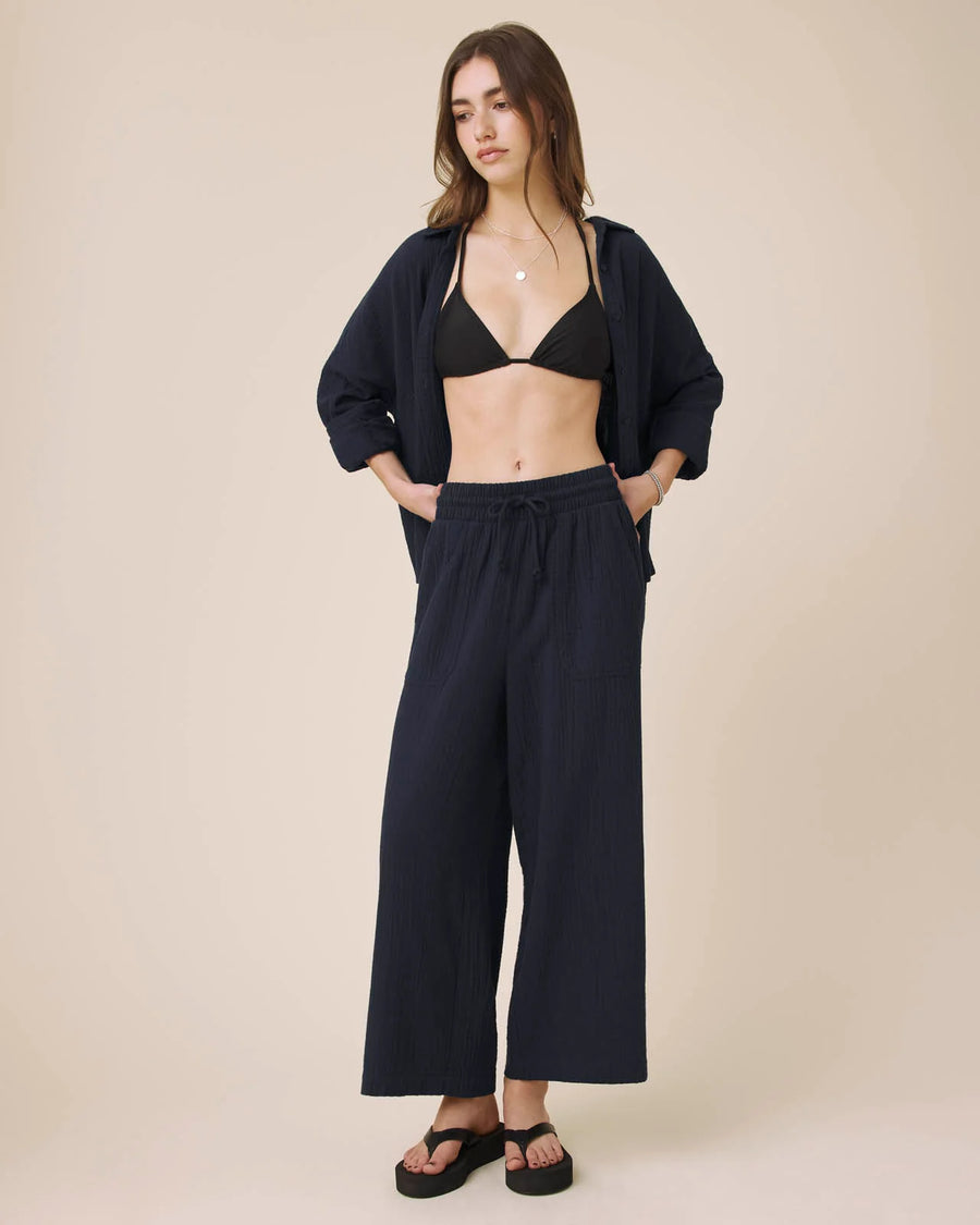 Ava Gauze Pant by Splendid | Navy