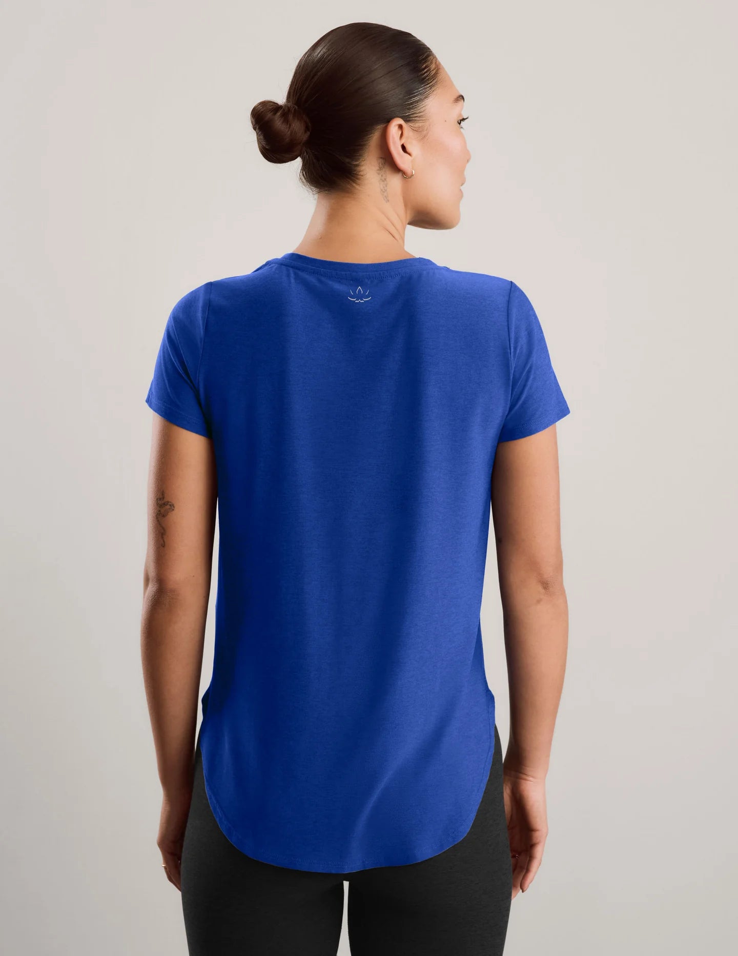 Featherweight on the Down Low Tee by Beyond Yoga | Ultra Blue Heather