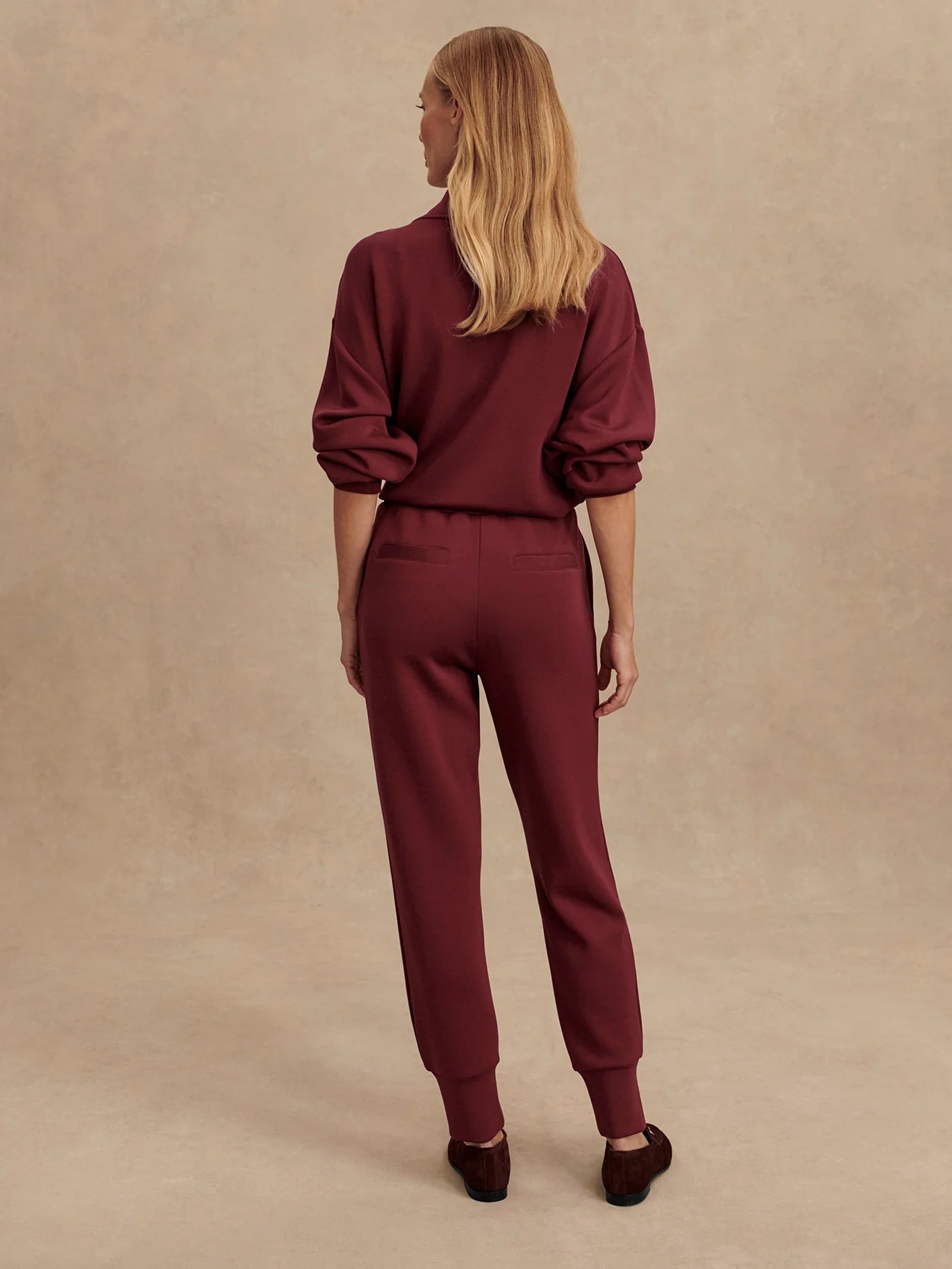 The Slim Cuff Pant 27.5 by Varley | New Maroon