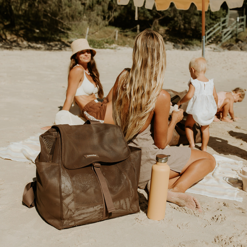 Beach Hauler Mesh Backpack by Sande | Espresso