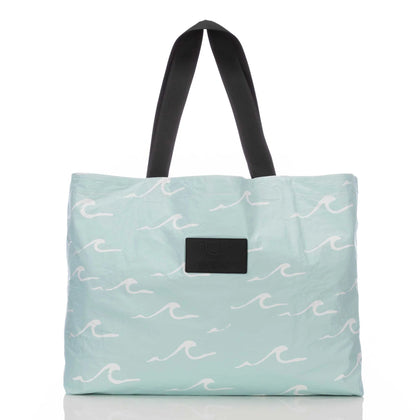 Seaside Holo Holo by Aloha Collection | White/Lemu Blue