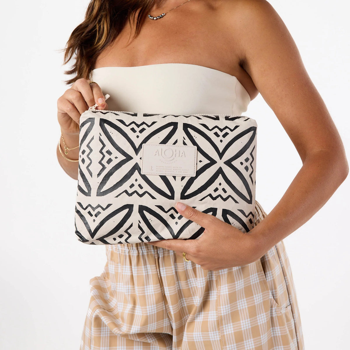 Pasifika Mid by Aloha Collection | Black/Sandstone