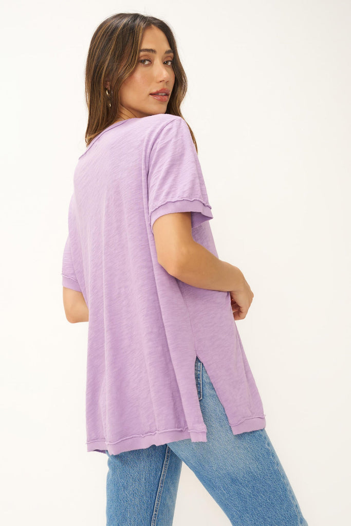 Knockout V Neck Tee Blooming Lilac